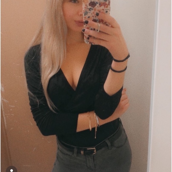 Ambiance | Black Long Sleeve Top - Picture 4 of 4